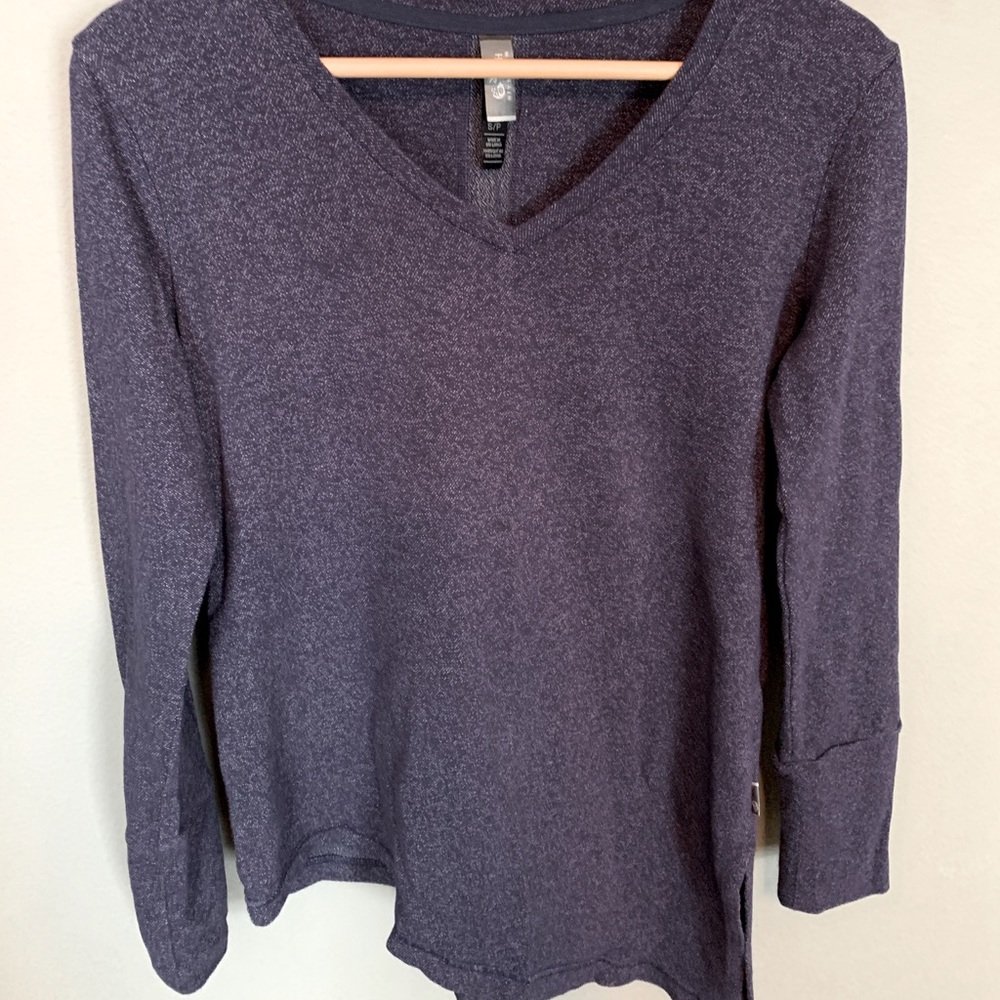 Mountain Hardwear asymmetrical hem Sweatshirt Sm